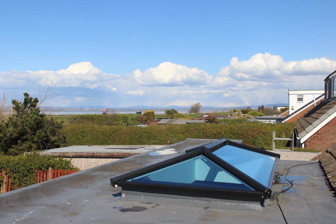 Вилла Dolphin House Preesall Экстерьер фото